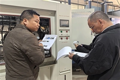 LIB’s XL-S-750 Xenon Test Chamber Passes Customer Acceptance With Excellence